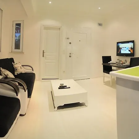 Taxim House Apartment