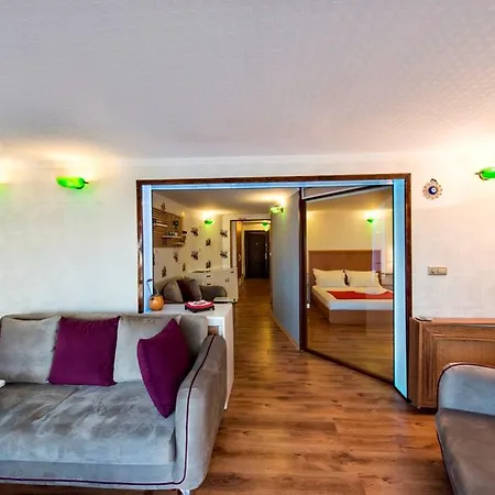 Apartment Taxim House *